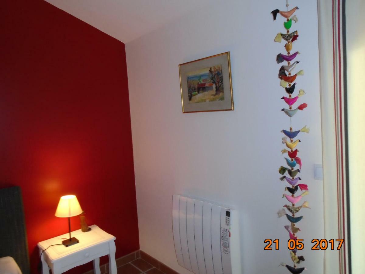 Les Trois Etangs Bed & Breakfast Saint-Viaud Dış mekan fotoğraf