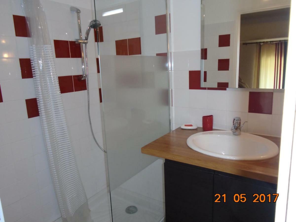 Les Trois Etangs Bed & Breakfast Saint-Viaud Dış mekan fotoğraf